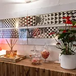 Uffizi Apartamento *